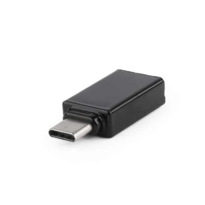 USB C adapter voorkant