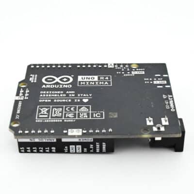 Afbeelding van de bovenkant van een Arduino Uno Rev 4