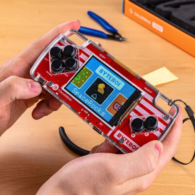 CircuitMess ByteBoi Game console